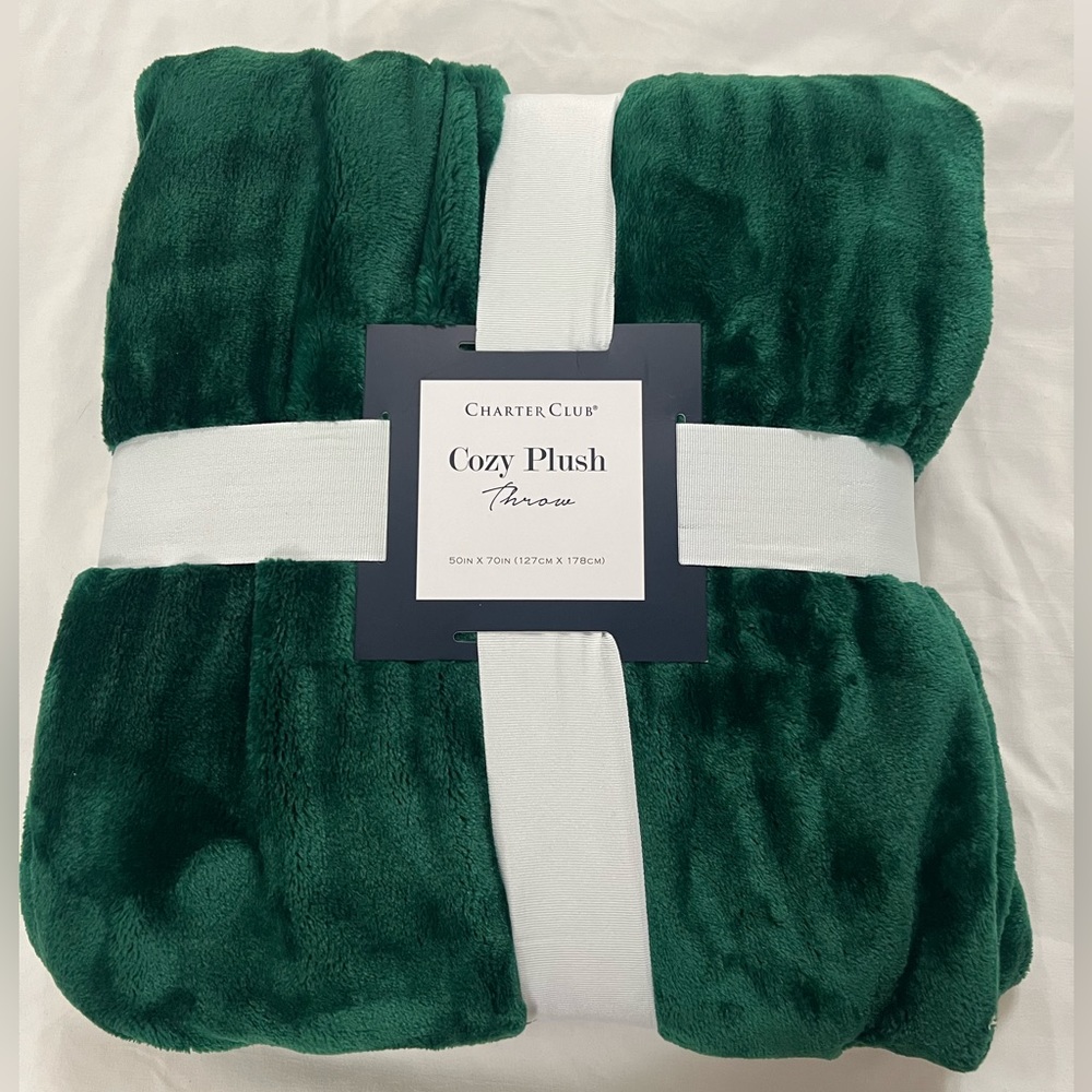 Cozy Plush Throw
